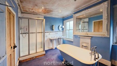 4 bedroom Character Property for sale in Avenue Road, Doncaster, DN2