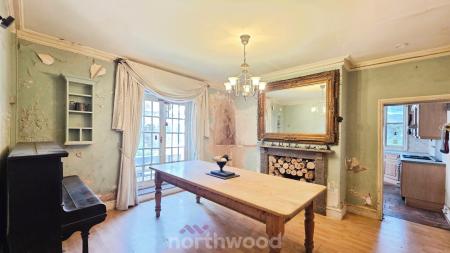4 bedroom Character Property for sale in Avenue Road, Doncaster, DN2