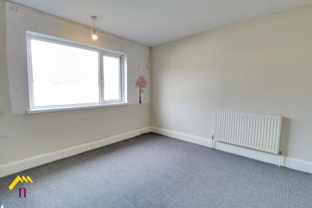 2 bedroom Terraced House for sale in Hunt Lane, Bentley, Doncaster, DN5