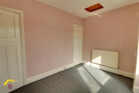 2 bedroom Terraced House for sale in Hunt Lane, Bentley, Doncaster, DN5