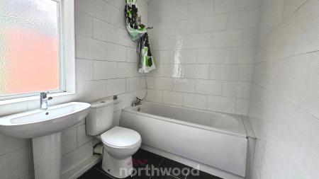 3 bedroom Terraced House for sale in Sheffield Road, Warmsworth, Doncaster, DN4