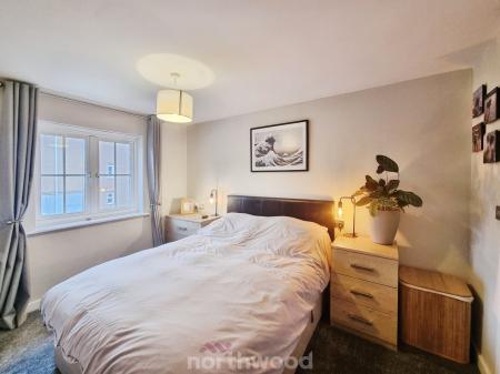 3 bedroom Terraced House to let in The Potteries, Rossington, Doncaster, DN11