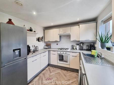 3 bedroom Terraced House to let in The Potteries, Rossington, Doncaster, DN11