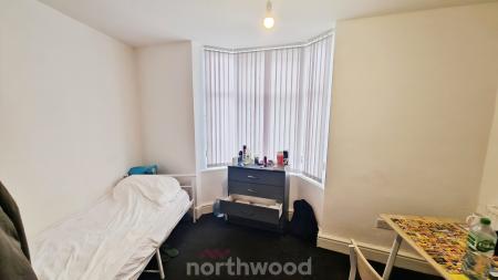 11 bedroom House of Multiple Occupation for sale in Somerset Road, Hyde Park, Doncaster, DN1