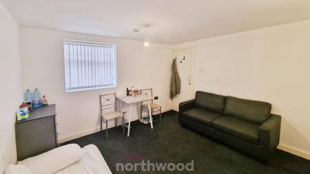 11 bedroom House of Multiple Occupation for sale in Somerset Road, Hyde Park, Doncaster, DN1