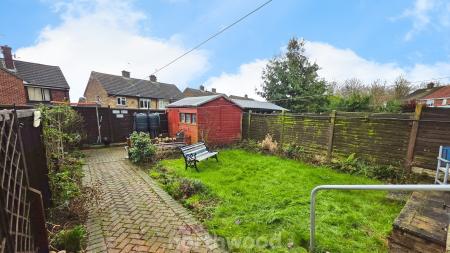 3 bedroom Semi-detached house for sale in Thellusson Avenue, Scawsby, Doncaster, DN5