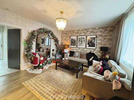 3 bedroom End of terrace house for sale in Newstead Grove, Fitzwilliam, Pontefract, WF9