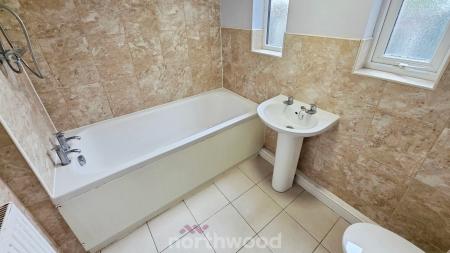 2 bedroom Terraced House to let in Victoria Road, Mexborough, Doncaster, S64