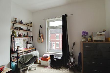 2 bedroom Terraced House to let in Victoria Road, Mexborough, Doncaster, S64