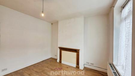 2 bedroom Terraced House to let in Victoria Road, Mexborough, Doncaster, S64