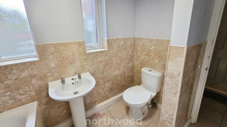 2 bedroom Terraced House to let in Victoria Road, Mexborough, Doncaster, S64