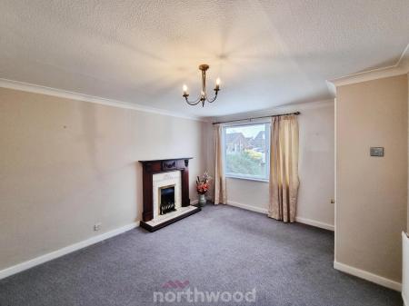 2 bedroom Semi-detached house for sale in Bowland Close, Bentley, Doncaster, DN5