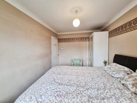 2 bedroom Semi-detached bungalow for sale in Horninglow Close, Cantley, Doncaster, DN4