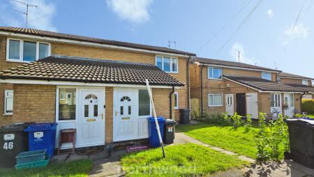 2 bedroom Flat to let in Gayton Close, Balby, Doncaster, DN4