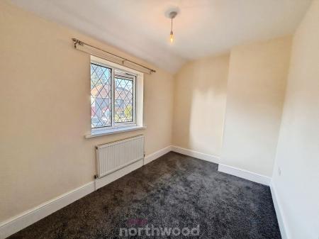 3 bedroom End of terrace house to let in Warwick Road, Intake, Doncaster, DN2