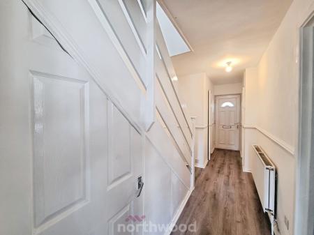 3 bedroom Semi-detached house to let in Hilltop Road, Denaby Main, Doncaster, Doncaster, DN12