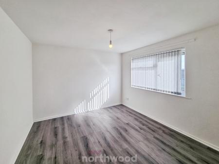 3 bedroom Semi-detached house to let in Hilltop Road, Denaby Main, Doncaster, Doncaster, DN12