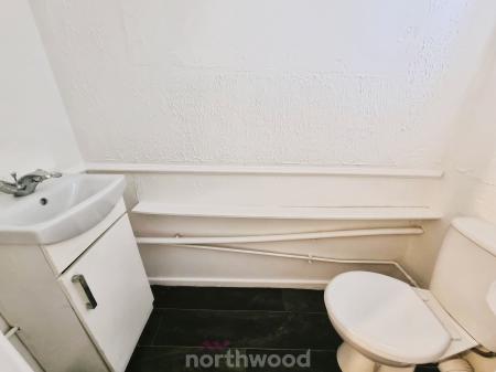 3 bedroom Semi-detached house to let in Hilltop Road, Denaby Main, Doncaster, Doncaster, DN12