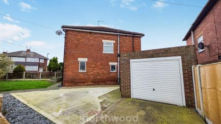 3 bedroom Semi-detached house for sale in Woodhouse Road, Wheatley, Doncaster, DN2