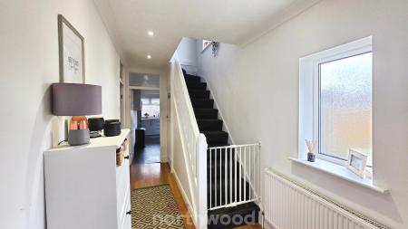 3 bedroom Semi-detached house for sale in Woodhouse Road, Wheatley, Doncaster, DN2