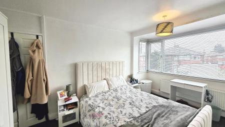 3 bedroom Semi-detached house for sale in Woodhouse Road, Wheatley, Doncaster, DN2