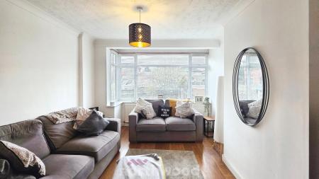 3 bedroom Semi-detached house for sale in Woodhouse Road, Wheatley, Doncaster, DN2