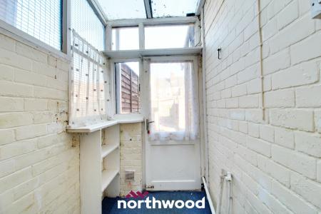 2 bedroom Terraced House for sale in St Marys Road, Wheatley, Doncaster, DN1