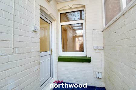 2 bedroom Terraced House for sale in St Marys Road, Wheatley, Doncaster, DN1