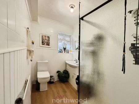 3 bedroom Terraced House for sale in Newstead Grove, Fitzwilliam, Pontefract, WF9