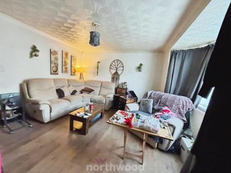 3 bedroom Terraced House for sale in Newstead Grove, Fitzwilliam, Pontefract, WF9