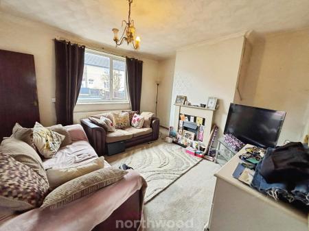 3 bedroom Terraced House for sale in Newstead Grove, Fitzwilliam, Pontefract, WF9