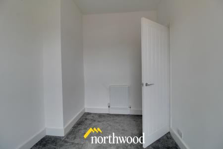 2 bedroom Terraced House to let in Manor Road, Askern, Doncaster, DN6