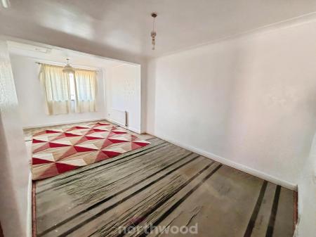 3 bedroom Semi-detached house for sale in Bramworth Road, Hexthorpe, Doncaster, DN4