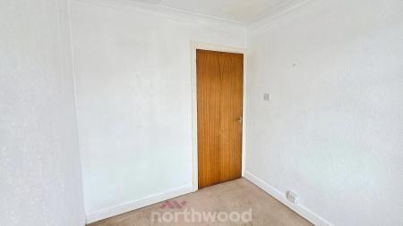 3 bedroom Semi-detached house for sale in Bramworth Road, Hexthorpe, Doncaster, DN4