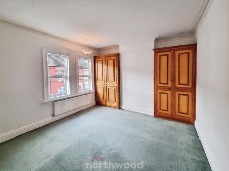 2 bedroom Terraced House to let in Cunningham Road, Hyde Park, Doncaster, DN1