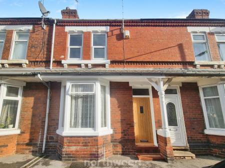 2 bedroom Terraced House to let in Cunningham Road, Hyde Park, Doncaster, DN1