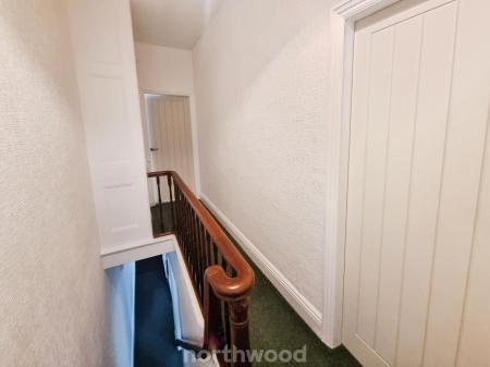 2 bedroom Terraced House to let in Cunningham Road, Hyde Park, Doncaster, DN1