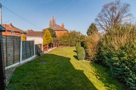 3 bedroom Semi-detached house to let in Sprotbrough Road, Sprotbrough, Doncaster, DN5