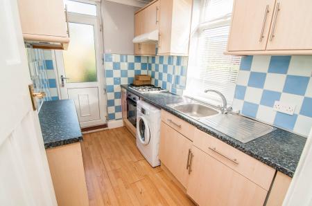 3 bedroom Semi-detached house to let in Sprotbrough Road, Sprotbrough, Doncaster, DN5