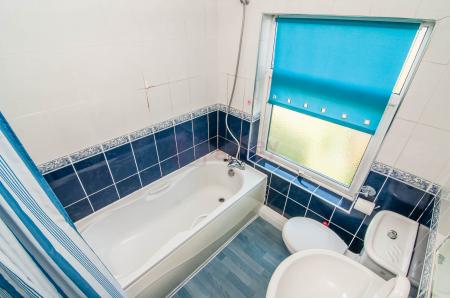 3 bedroom Semi-detached house to let in Sprotbrough Road, Sprotbrough, Doncaster, DN5