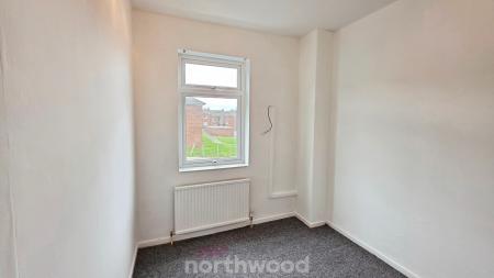 2 bedroom Terraced House to let in Carr View Avenue, Balby, Doncaster, DN4