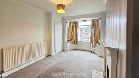 2 bedroom Semi-detached house for sale in Tennyson Avenue, Sprotbrough, Doncaster, DN5