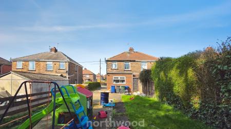 2 bedroom Semi-detached house for sale in Tennyson Avenue, Sprotbrough, Doncaster, DN5