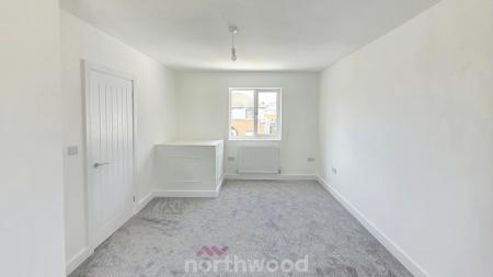 3 bedroom Semi-detached house for sale in Briar Road, Skellow, Doncaster, DN6