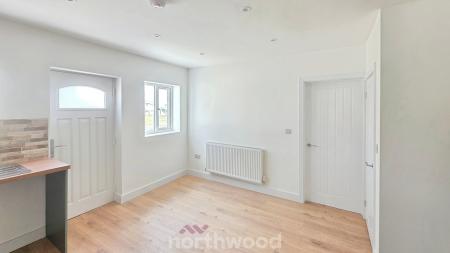 3 bedroom Semi-detached house for sale in Briar Road, Skellow, Doncaster, DN6