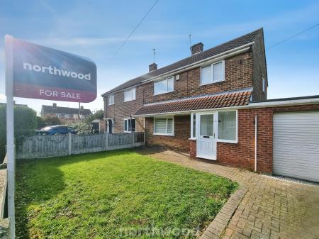 3 bedroom Semi-detached house for sale in Cheviot Drive, Scawthorpe, Doncaster, DN5