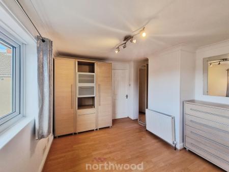 3 bedroom Semi-detached house for sale in Cheviot Drive, Scawthorpe, Doncaster, DN5