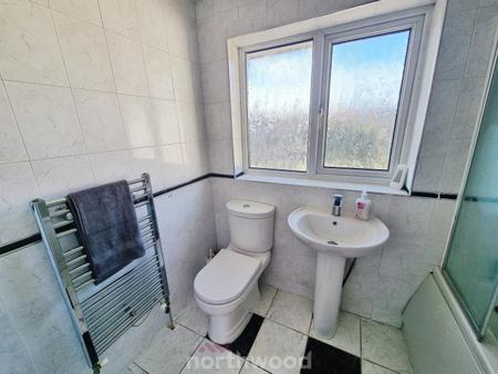 3 bedroom Semi-detached house for sale in Cheviot Drive, Scawthorpe, Doncaster, DN5
