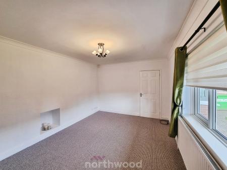 3 bedroom Semi-detached house for sale in Cheviot Drive, Scawthorpe, Doncaster, DN5