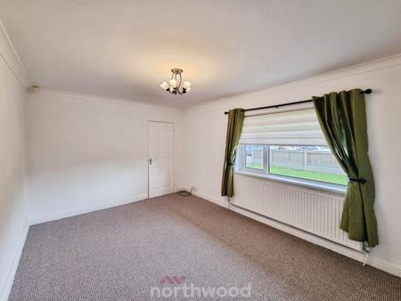 3 bedroom Semi-detached house for sale in Cheviot Drive, Scawthorpe, Doncaster, DN5